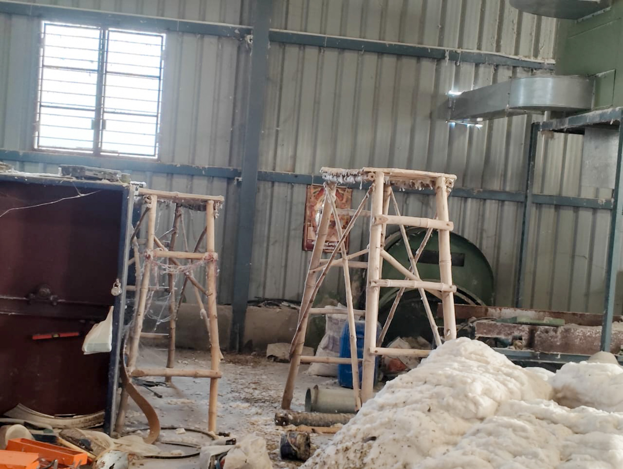 Industrial Plot with Factory Building for Sale in Indora