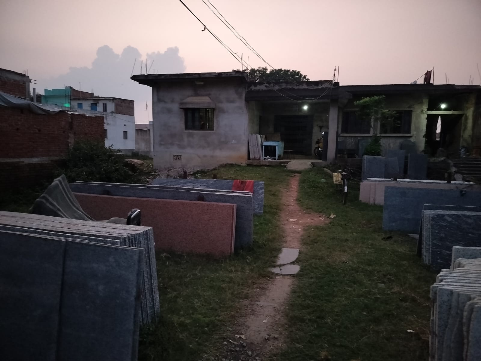 Plot for Sale in Barhi