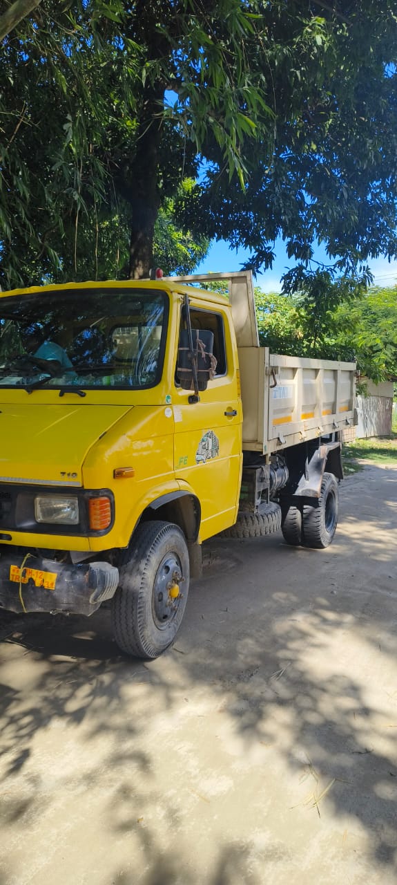 Vehicle Dumper for Sale in Bank Of Baroda Barpeta Road Branch, Barpeta