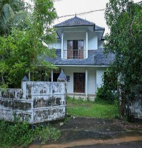 Villa for Sale in Near Carithas Hospital, Athirampuzha