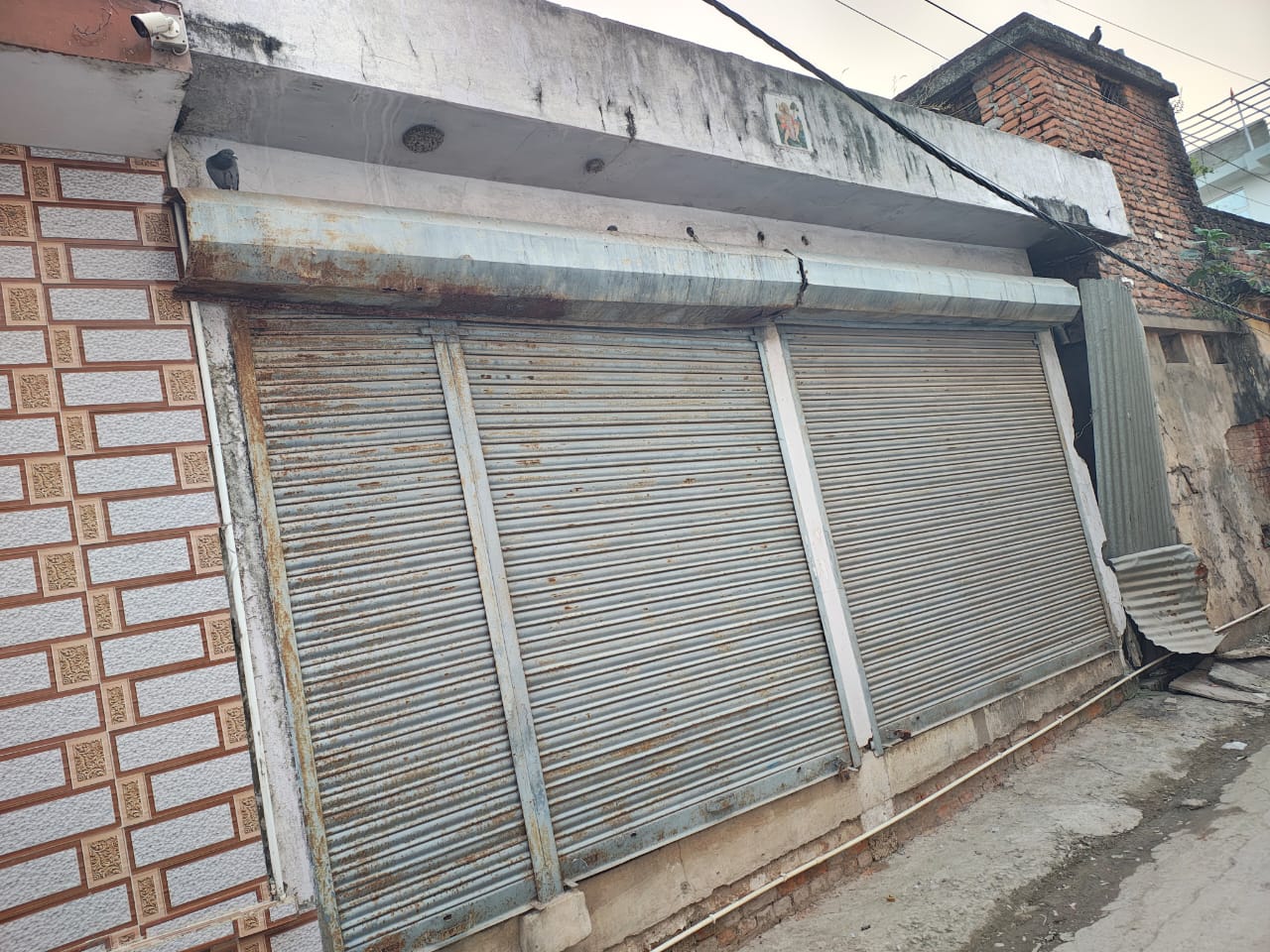 Individual House for Sale in HOUSE, HUZUR, Rewa
