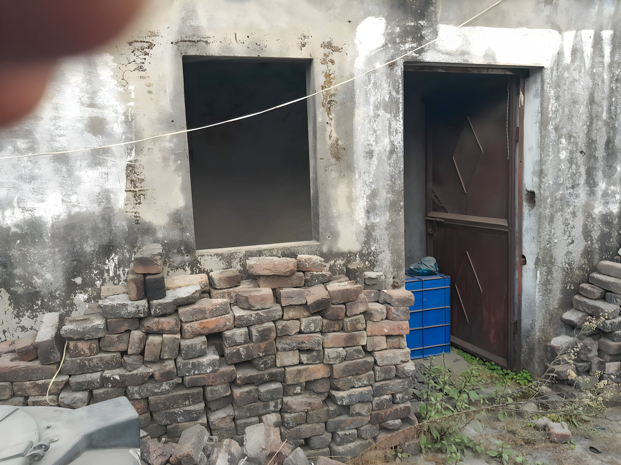 Industrial Shed for Sale in PROP MC NO B-21-7561/3b 391 sq yds in daba hadbast 262 new amar nagar t&d ldh, Ludhiana