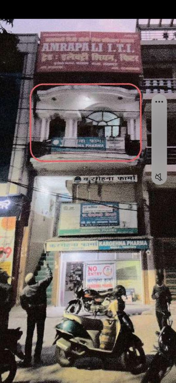 Flat for Sale in Rajajipuram Lucknow, Lucknow