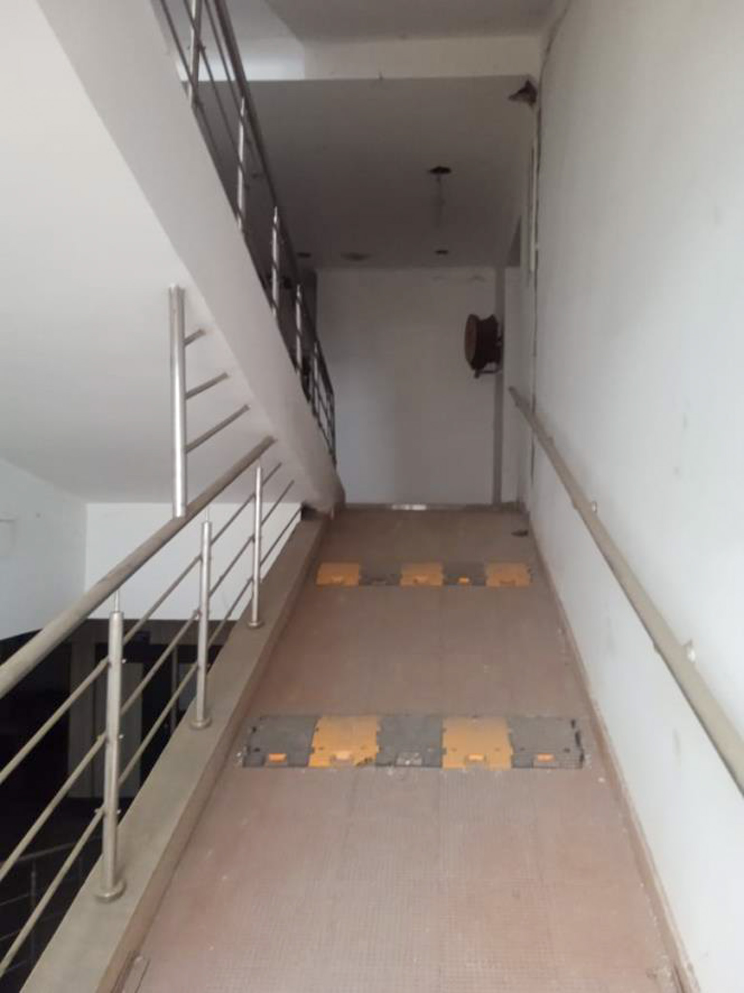 Office for Sale in Malhotra Hospital, Bhatoli Kalan, Baddi, Baddi