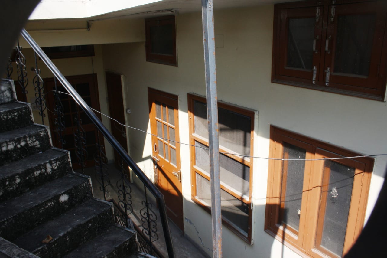 Individual House for Sale in Santokhgarh