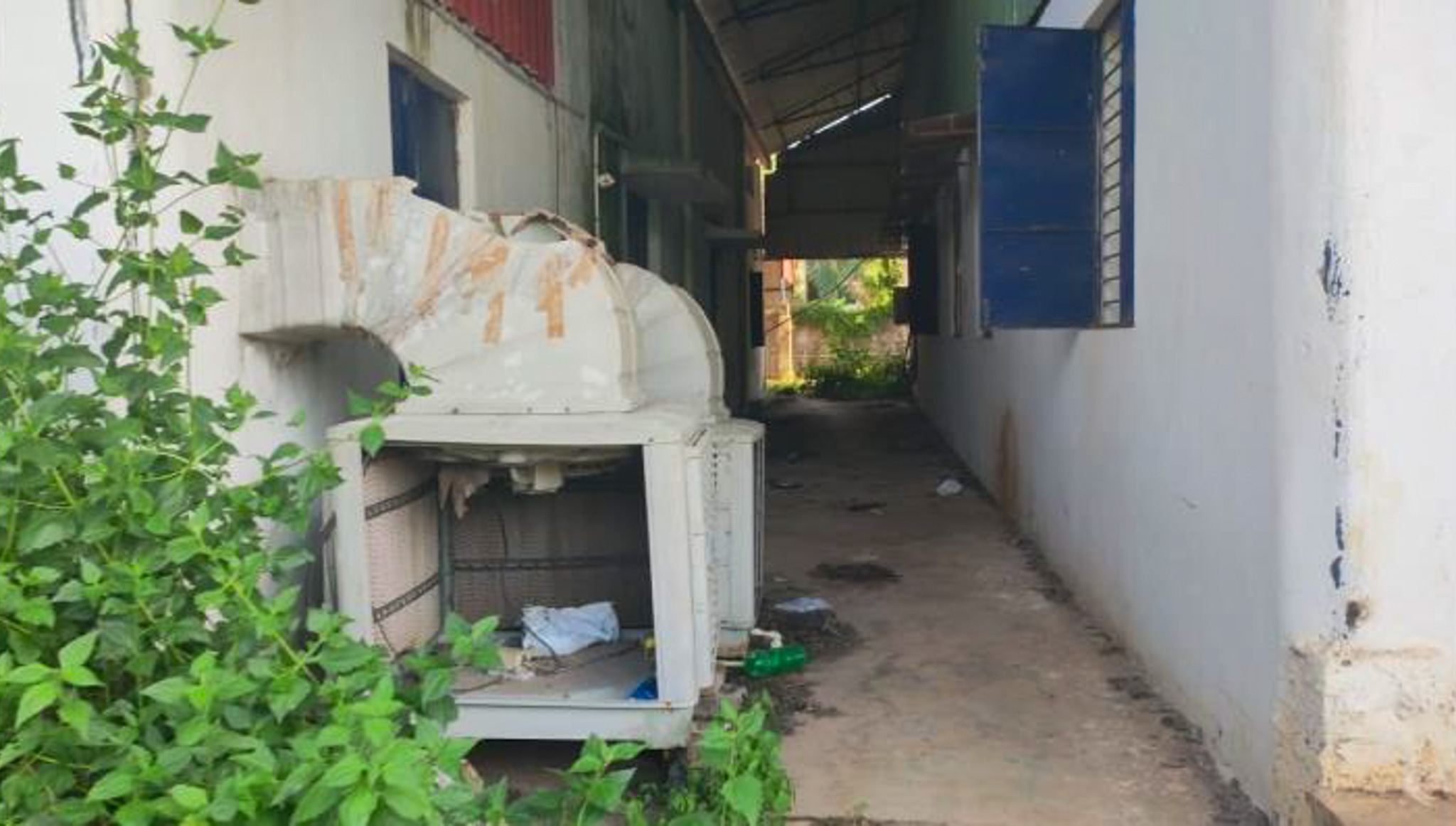 Industrial Plot with Factory Building for Sale in Chebrolu