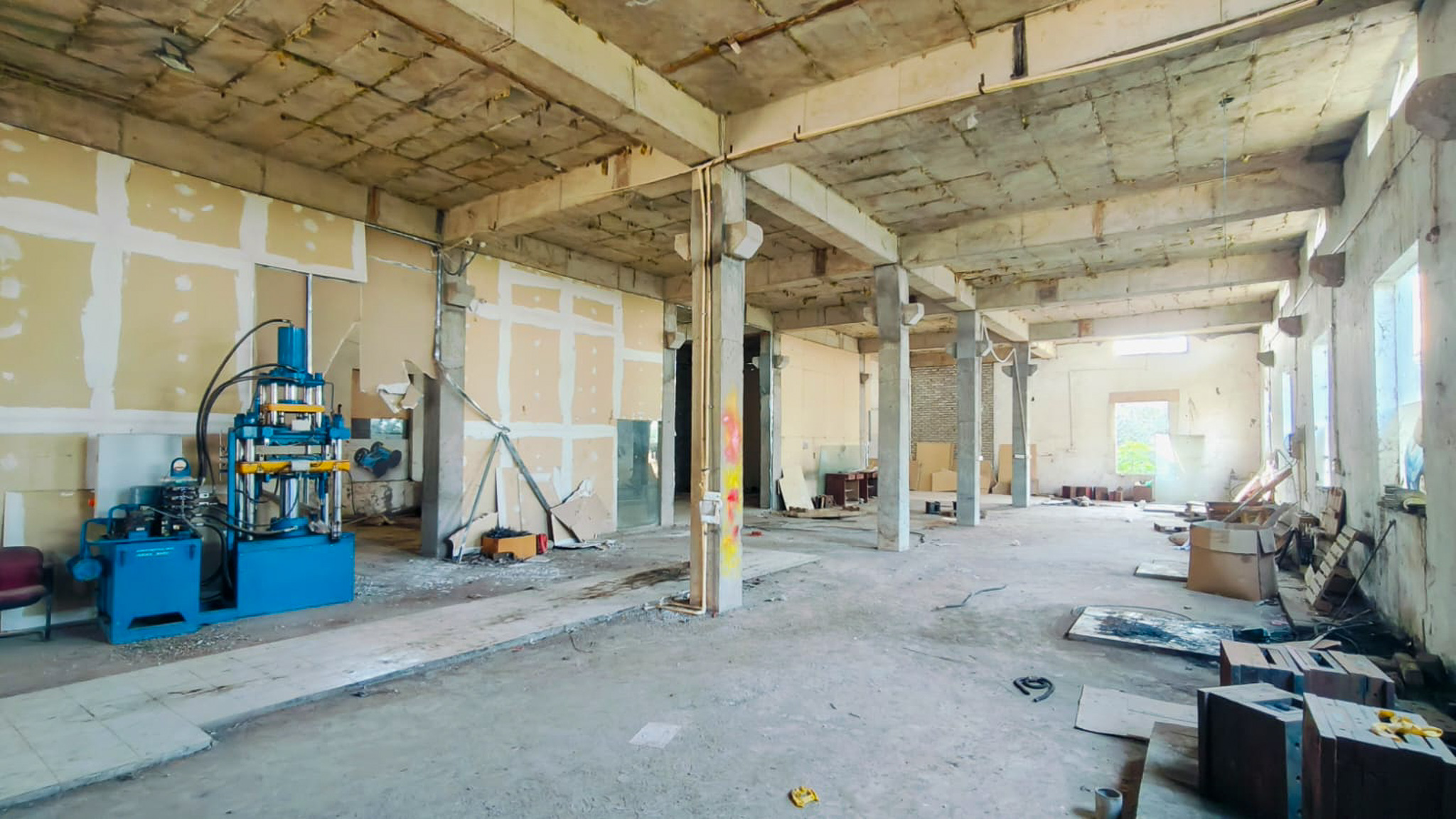 Industrial Plot with Factory Building for Sale in Ghanaur