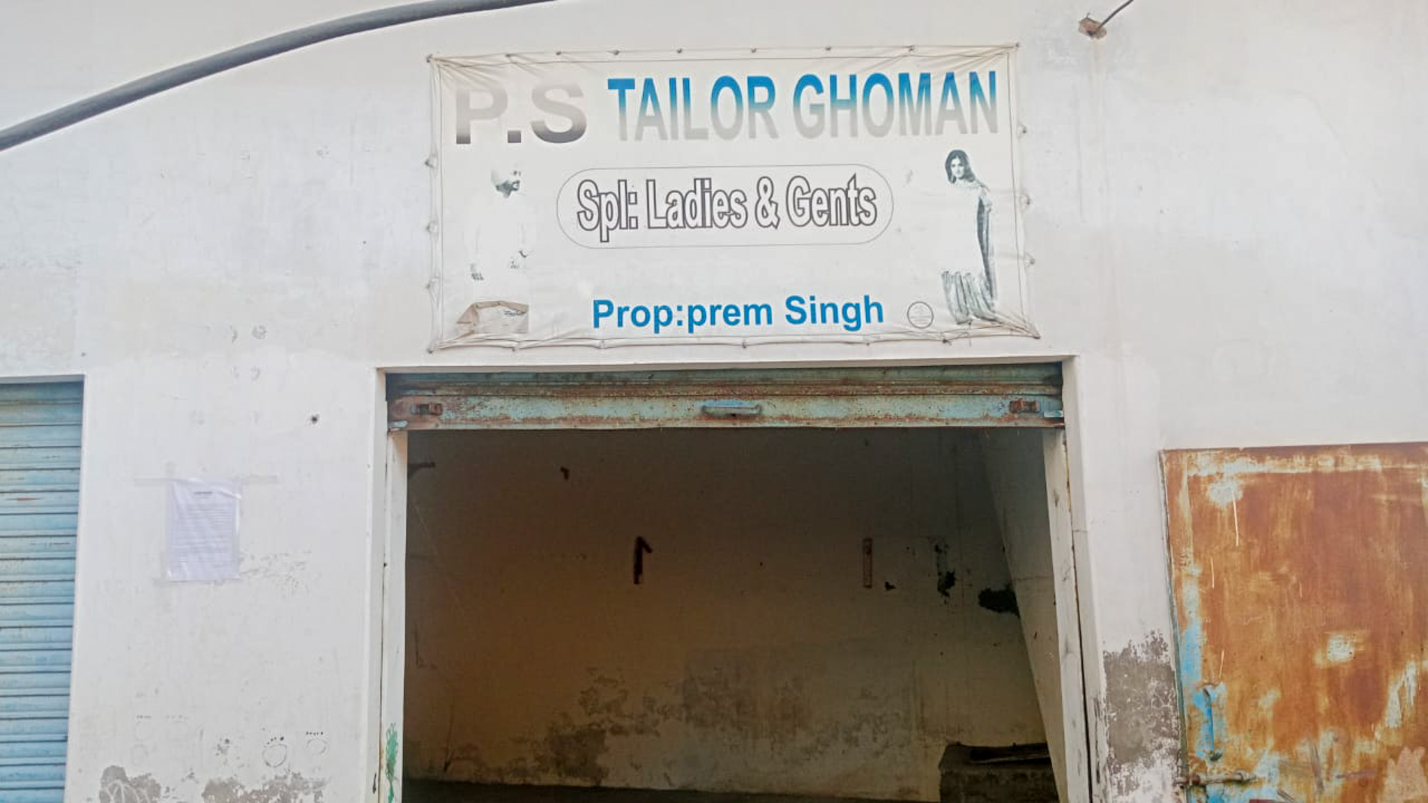 Shops for Sale in Batala