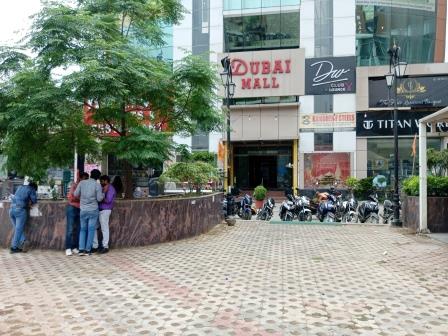 Malls for Sale in Greater Noida