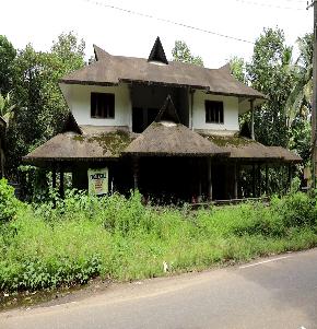 Individual House for Sale in Konnithazham Village