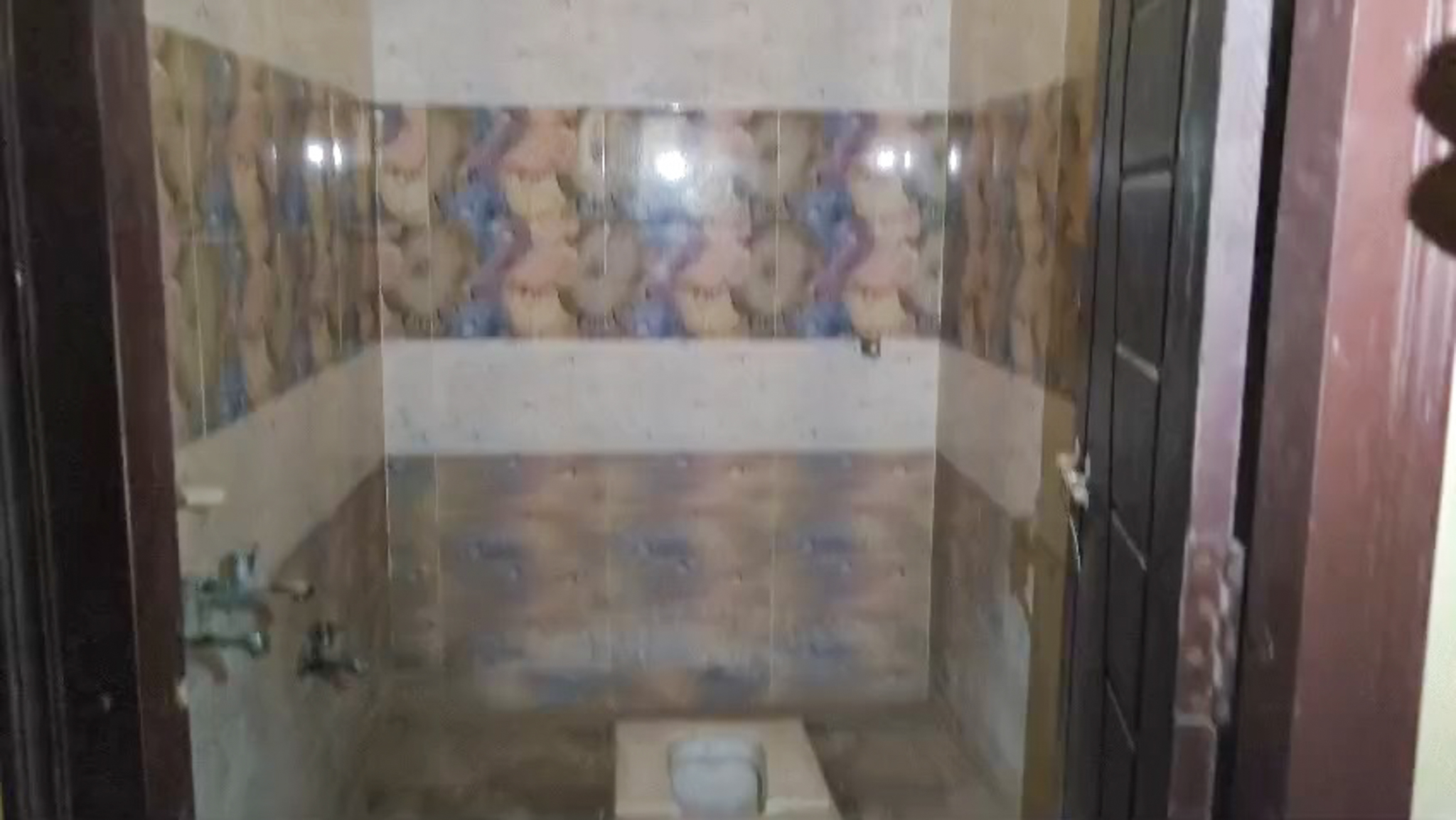 Flat for Sale in SRI SURYA HOMES, MANGAMURU ROAD AREA, Near Marri chettu , Ongole Municapla Corporation, On, Ongole