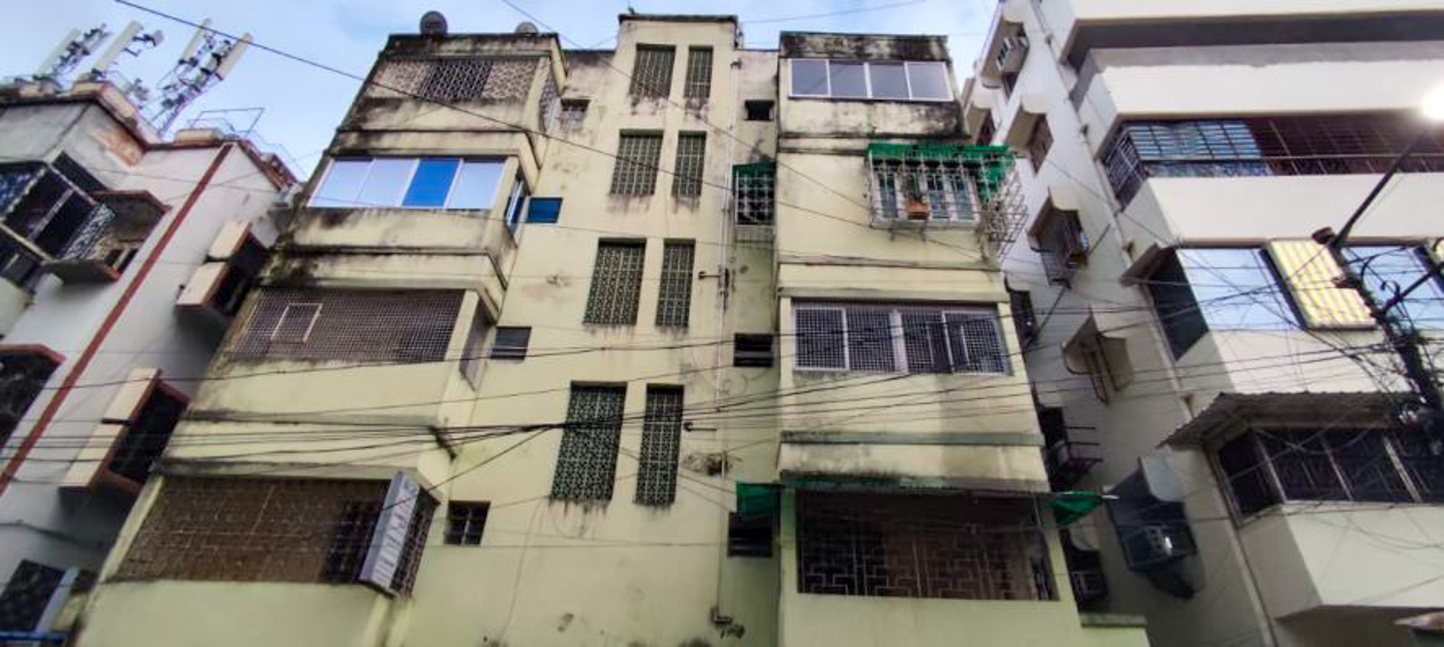 Flat for Sale in Kolkata