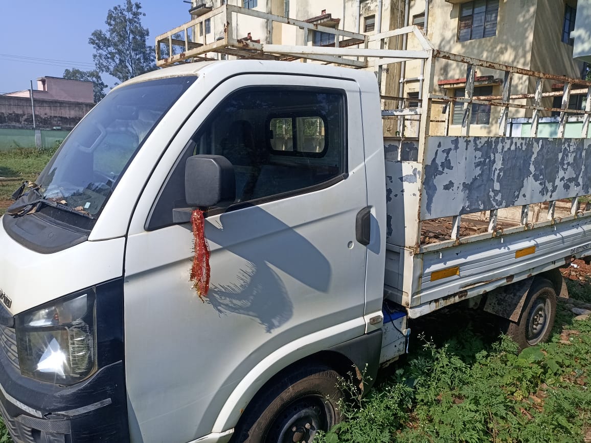 TATA INTRA PICK UP for Sale in PHULBANI, Phulabani