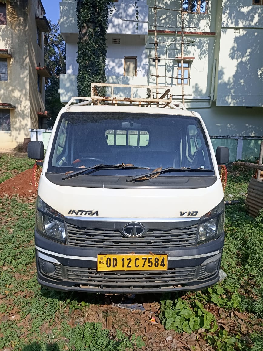 TATA INTRA PICK UP for Sale in PHULBANI, Phulabani